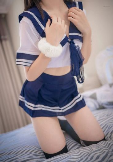 日产精品一区2区卡四卡二卡_HDHD在线观看