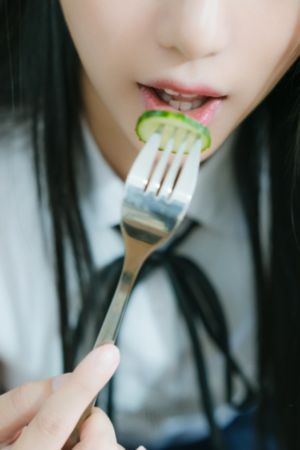欧美人欧美人与动人物性行为_超清BD在线观看