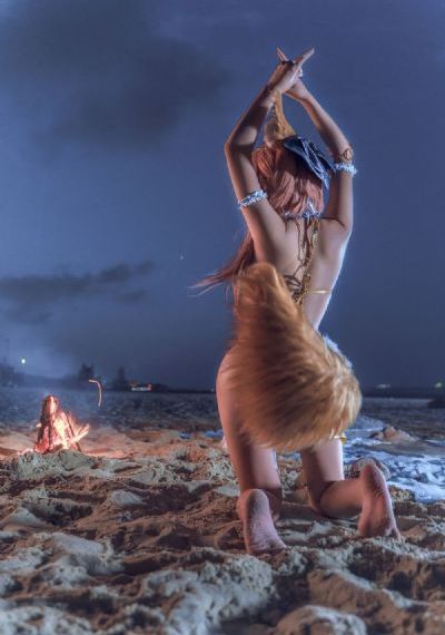 天天综合婷婷_DVD高清迅雷在线观看