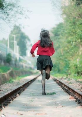 女人18毛片A级毛片免费视频_电影免费国语