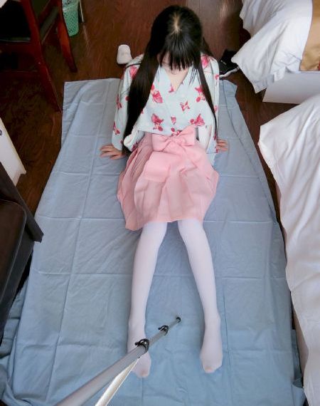 伊人狠狠色j香婷婷综合_1080超清免费观看