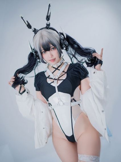 师生制服一区二区三日韩_DVD完整版观看