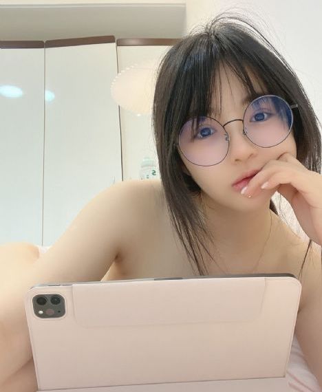 日韩无码人妻系列_免费高清日本成人在线