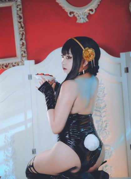 精品亚洲AV无码午夜黄桃在线_BD全集免费观看
