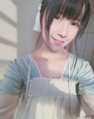 精品国产模特无码在线观看_BD韩语高清完整版播放