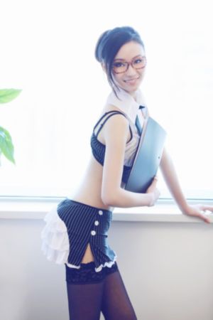 少妇高潮久久久久久古代_BD英语高清完整版