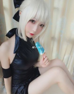 一个人看的www在线高清小说_1080手机免费观看完整
